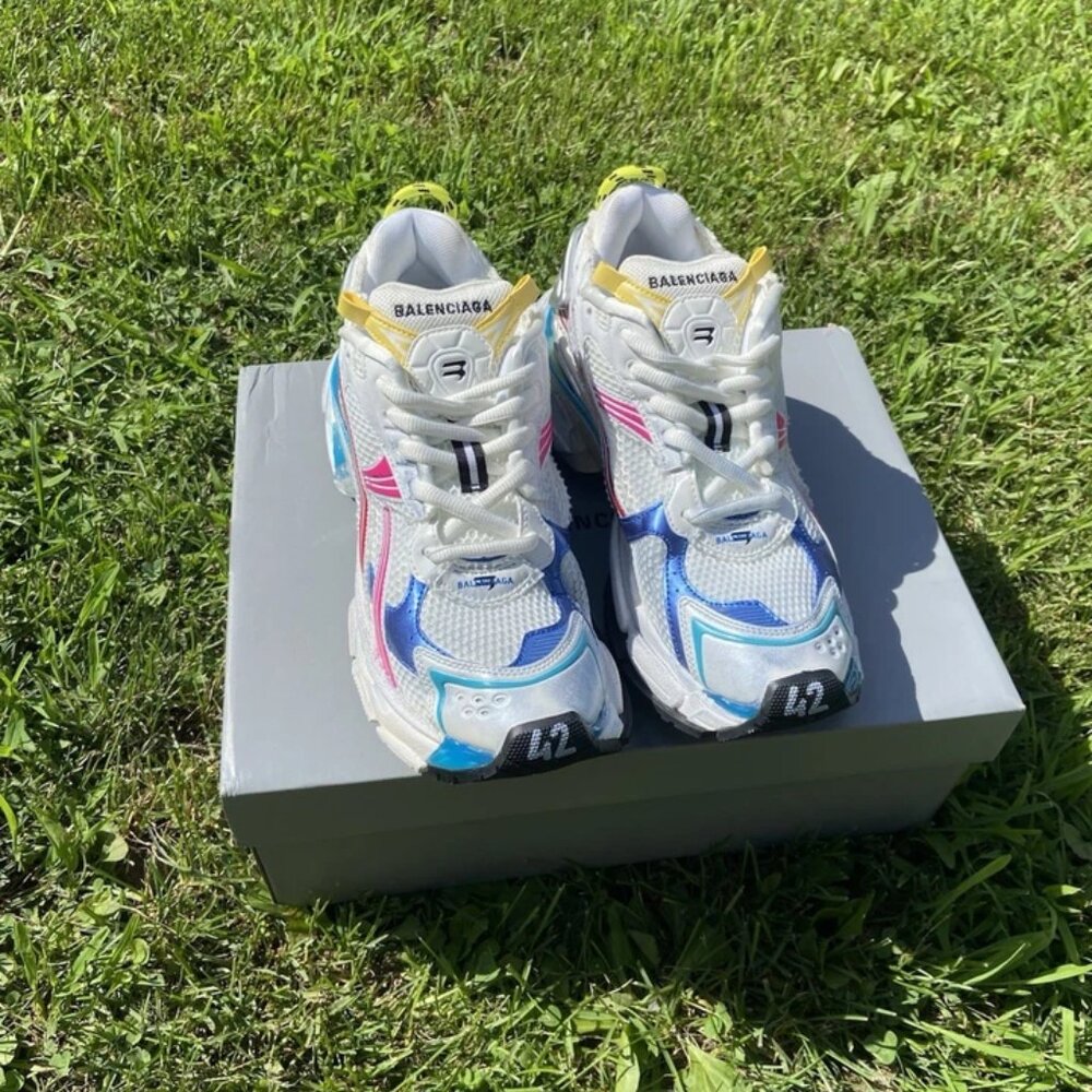 balenciaga runner sneakers